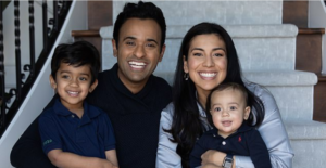 vivek-with-family - wife